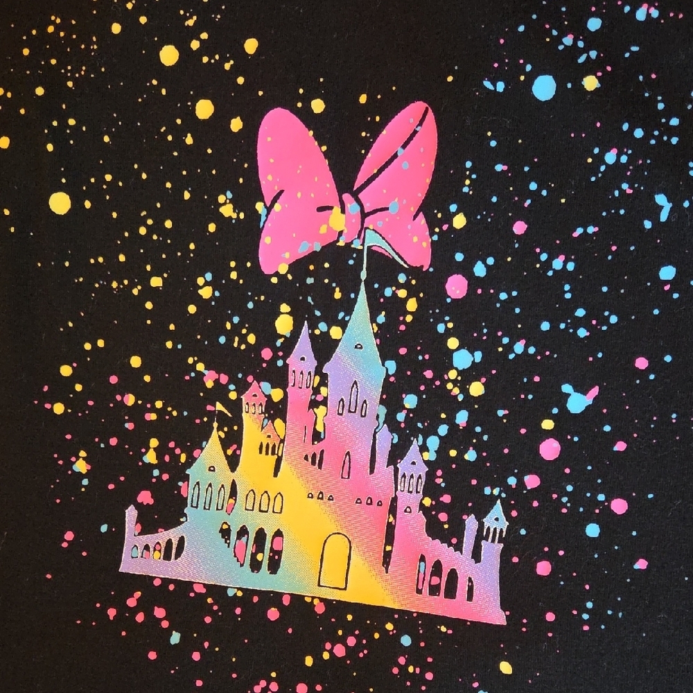Disney Castle Rainbow Minnie Ears Splatterdot Black Tshirt - Picture 5 of 6
